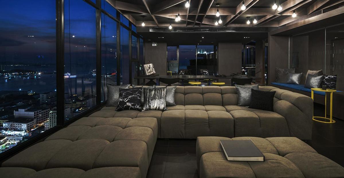 The Base Central Pattaya By Wcc Apartment Luaran gambar