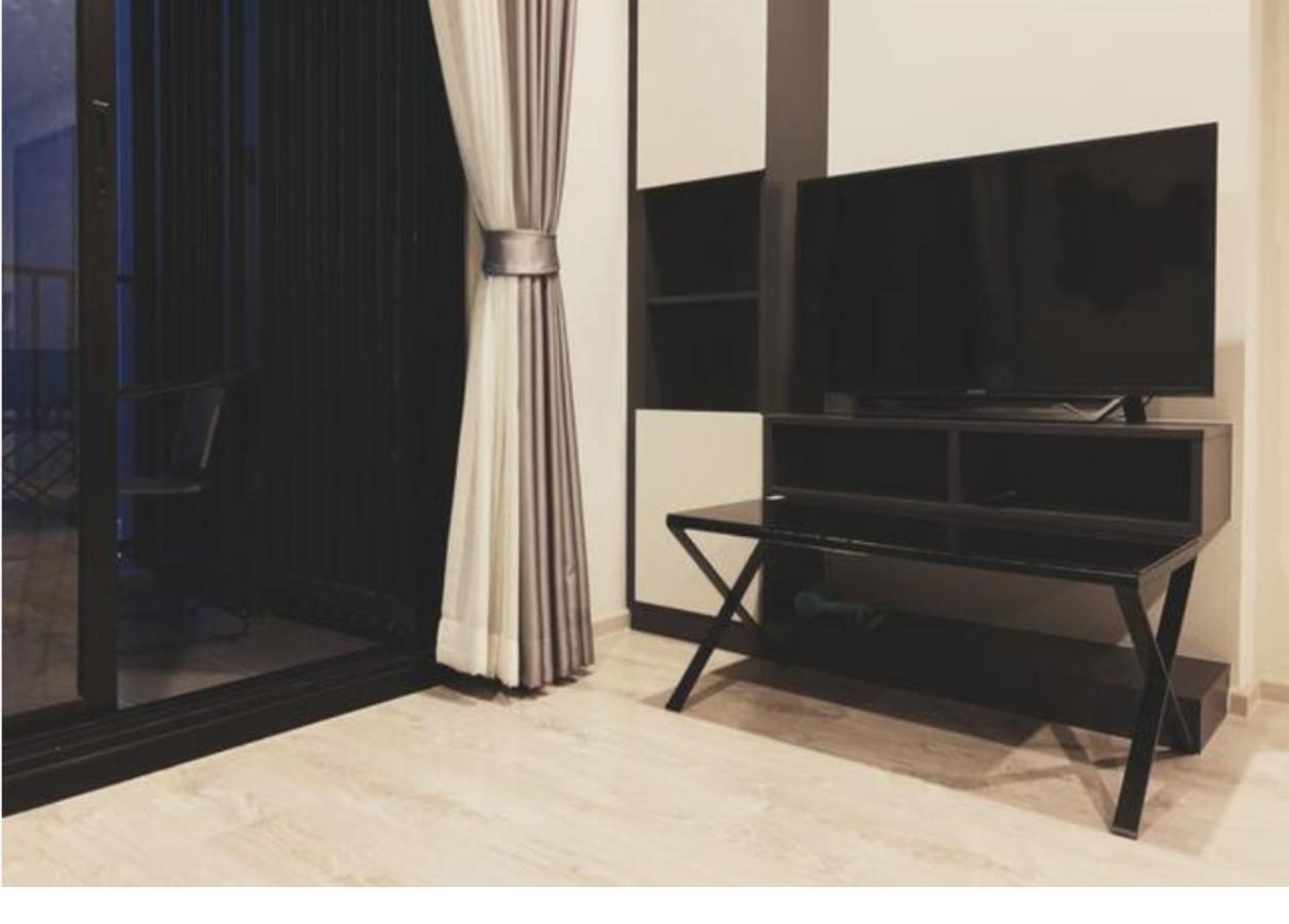 The Base Central Pattaya By Wcc Apartment Luaran gambar