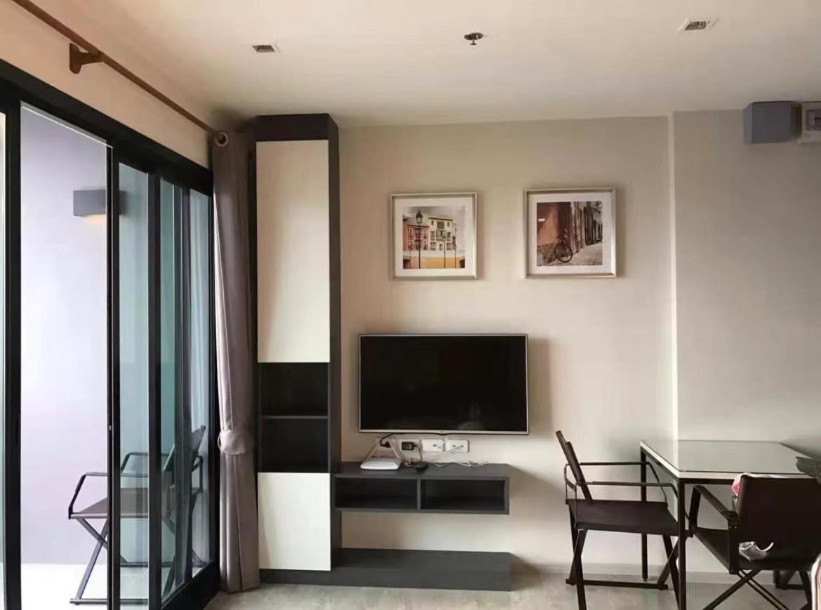 The Base Central Pattaya By Wcc Apartment Luaran gambar